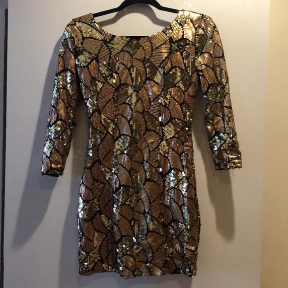 Dreamgirl Dresses & Skirts - Sequined gold and bronze mini dress